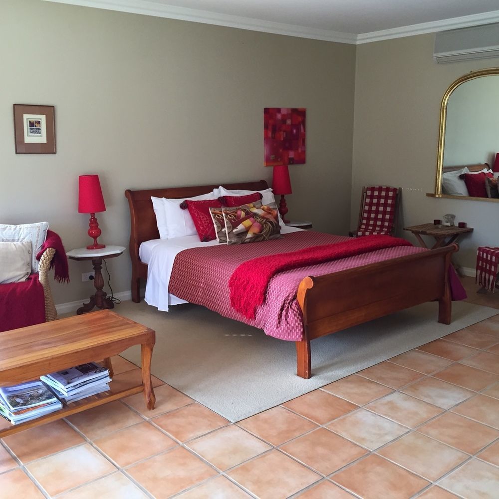 Erravilla Country Estate Spa Suite Accommodation Cowaramup Exterior photo